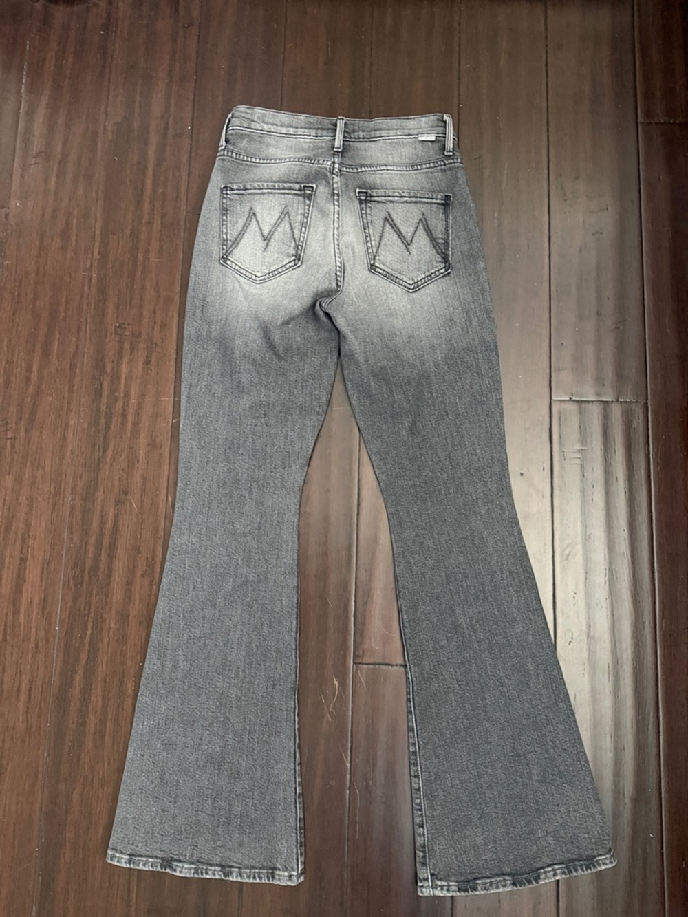 MOTHER The Weekender Women's Flared Jeans - Washed Black/Grey Stretch Denim 25 - Picture 3 of 9